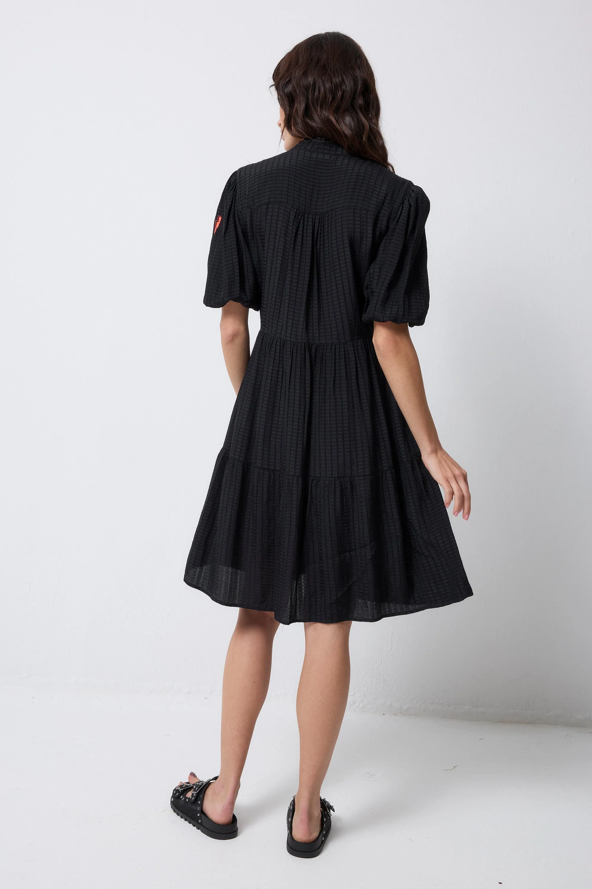 Black Textured Zip Detail Tiered Short Dress