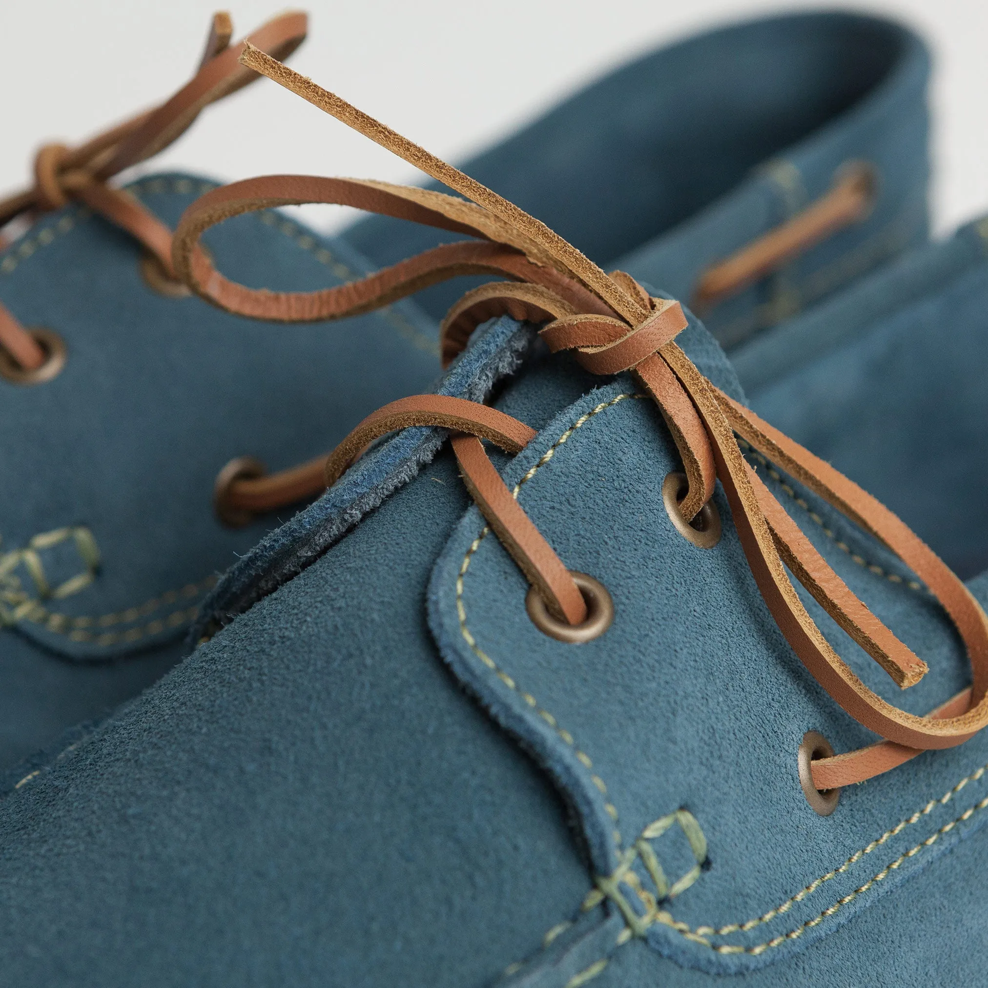 Deck Shoe in Teal