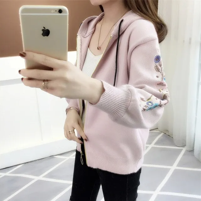embroidered knitted jacket,