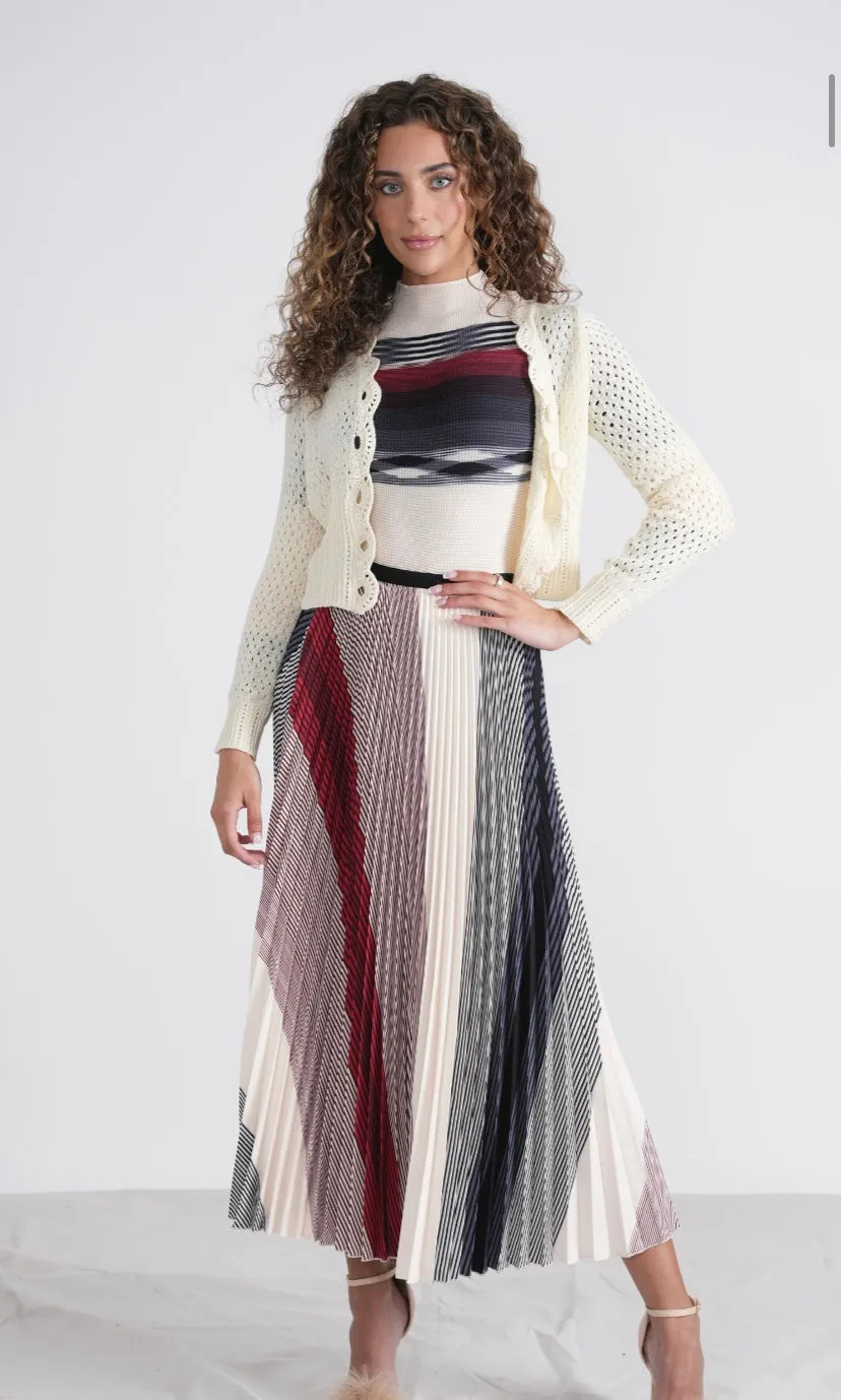 Front Row Scallop Knit Crochet Cardigan with Long Sleeves