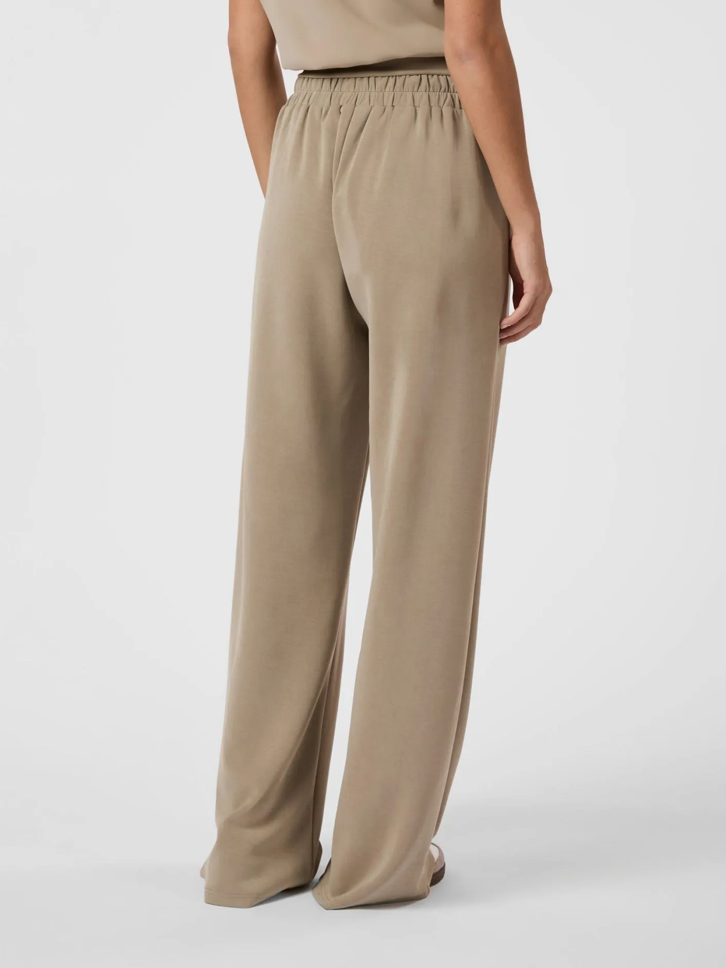 Isark Soft Pants